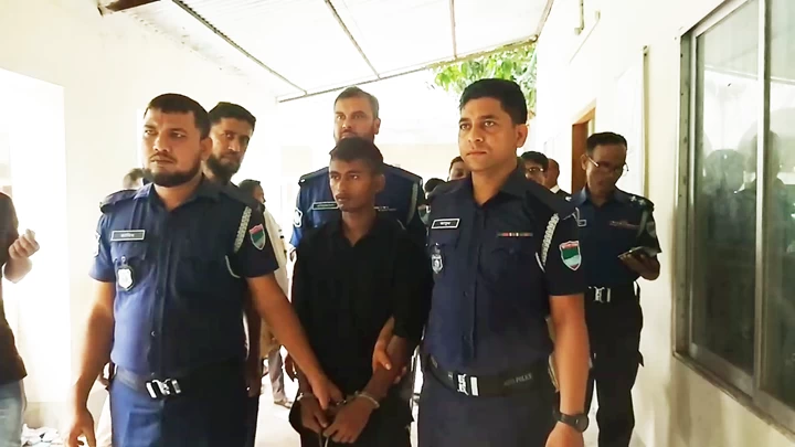 চুয়াডাঙ্গায় কিশোর ভ্যানচালক হত্যায় আমৃত্যু কারাদণ্ড ১